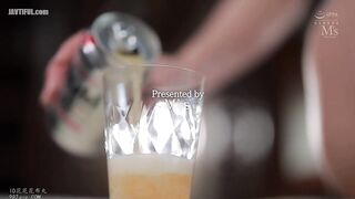 MVSD-533 While my dad is away, my drunk, slutty wife, Rio Ryukawa, plays with my sexual desires and enjoys having unprotected sex with me with a smile... Reducing Mosaic JAV