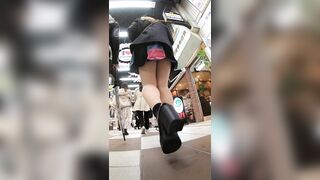 それでもパンストが好き 街中のオアシス 25 voyeur jp
