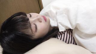 民泊いたずら 10代の中部地方で強豪サッカー部のマネージャーやってるjk希望大学の見学で上京を睡眠中に痴漢して精子ぶっかけ voyeur jp