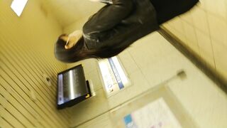 逆さめくり動画２６ 動画３本 総勢１０名スーツ編 voyeur jp 01