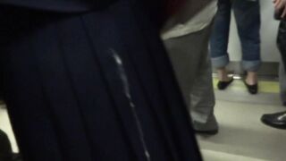 動画 ぶっかけ 街の女子校生 vol ２ voyeur jp