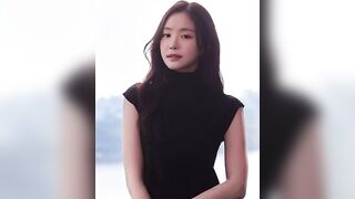 NAEUN SHOWS TITS 131534 1 KPOP ALLPOP